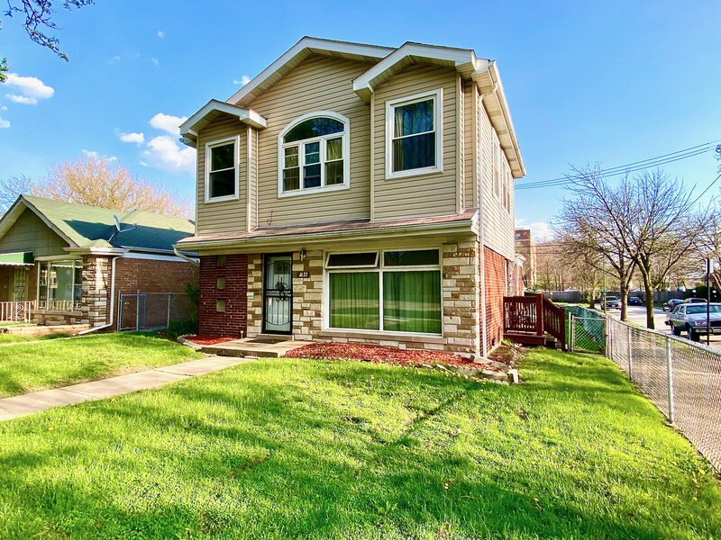 1633 E 93rd Street Chicago IL 60617