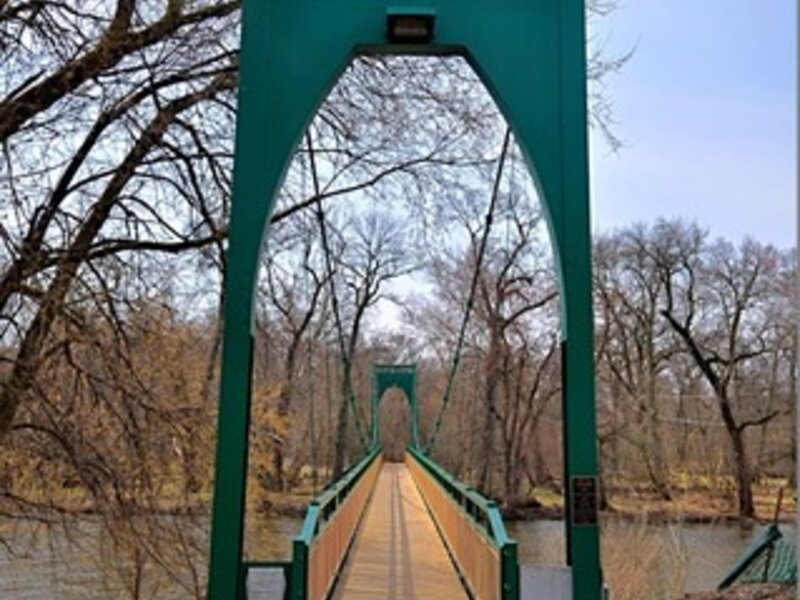 10 E Burlington Street Riverside IL 60546
