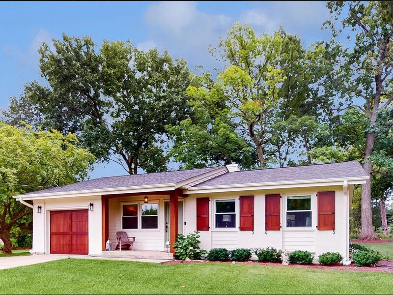 227 Juneway Terrace Lake Bluff IL 60044