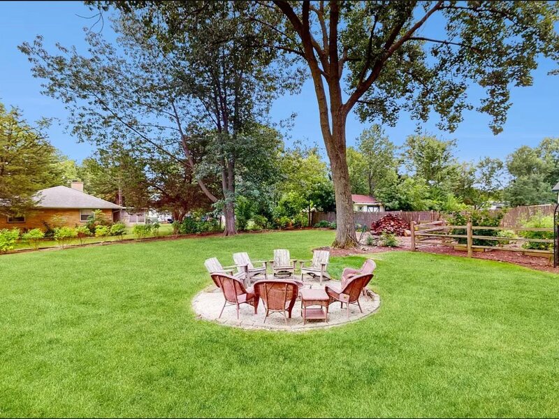 227 Juneway Terrace Lake Bluff IL 60044