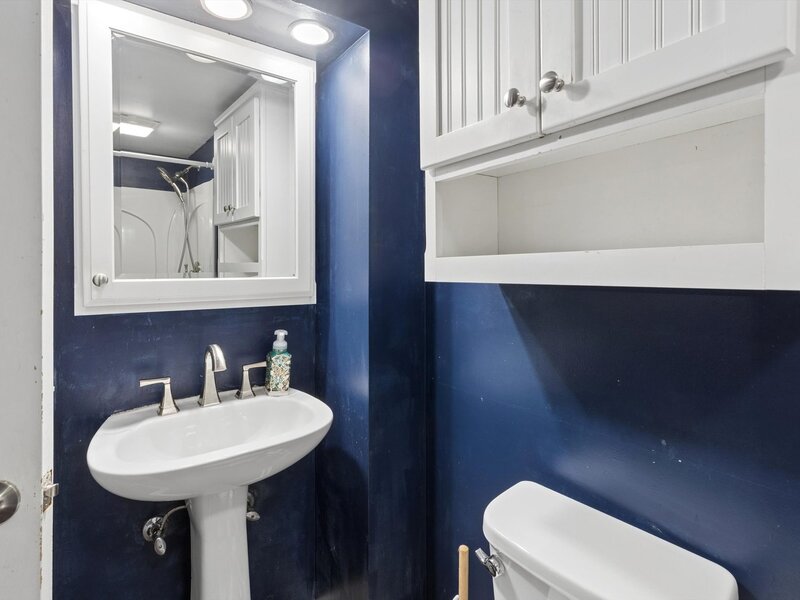 571 26th Avenue Court East Moline IL 61244