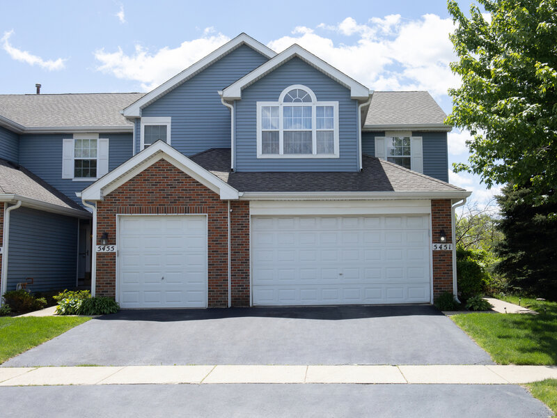 5451 Elizabeth Place Rolling Meadows IL 60008