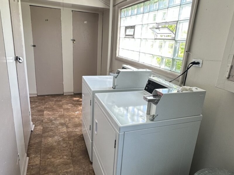 9351 Ladybird Lane Des Plaines IL 60016