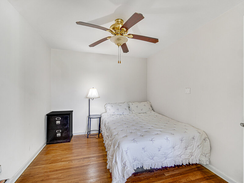 9351 Ladybird Lane Des Plaines IL 60016
