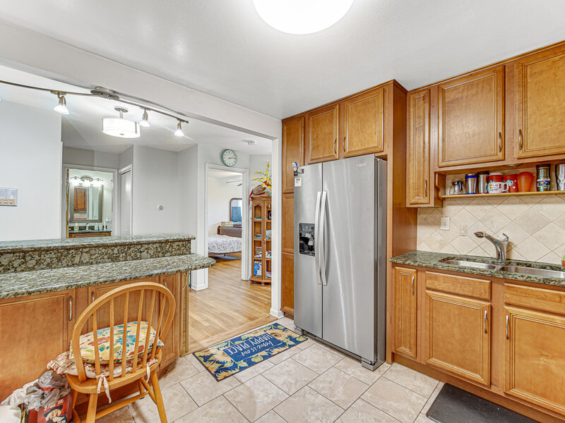 9351 Ladybird Lane Des Plaines IL 60016