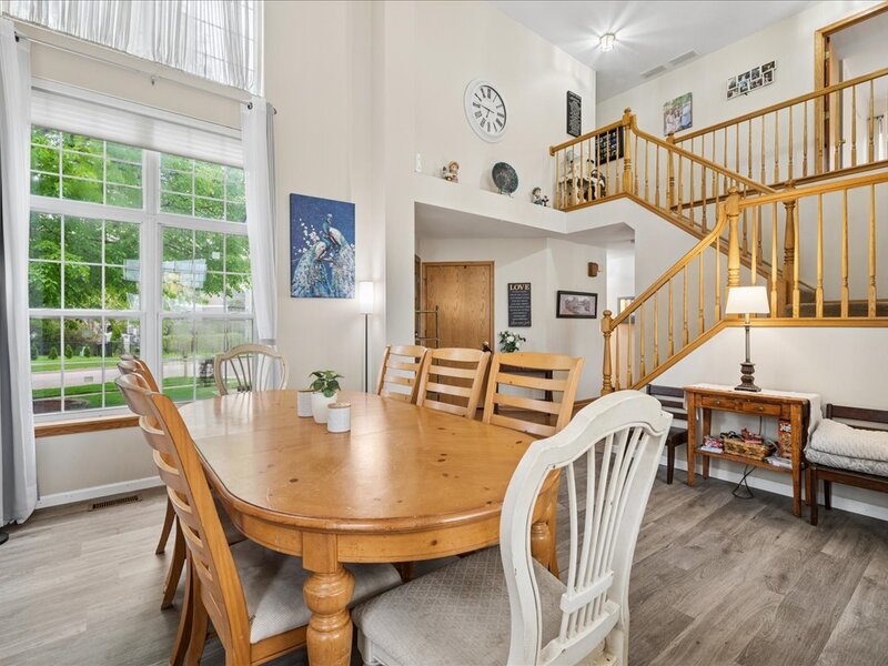 1068 N Camden Lane South Elgin IL 60177
