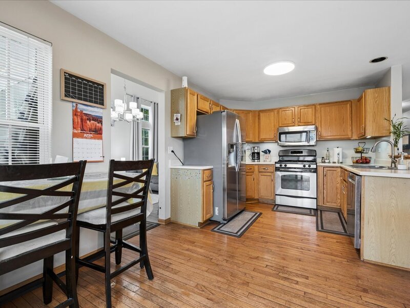 1068 N Camden Lane South Elgin IL 60177