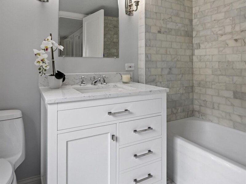 62 Woodley Road Winnetka IL 60093