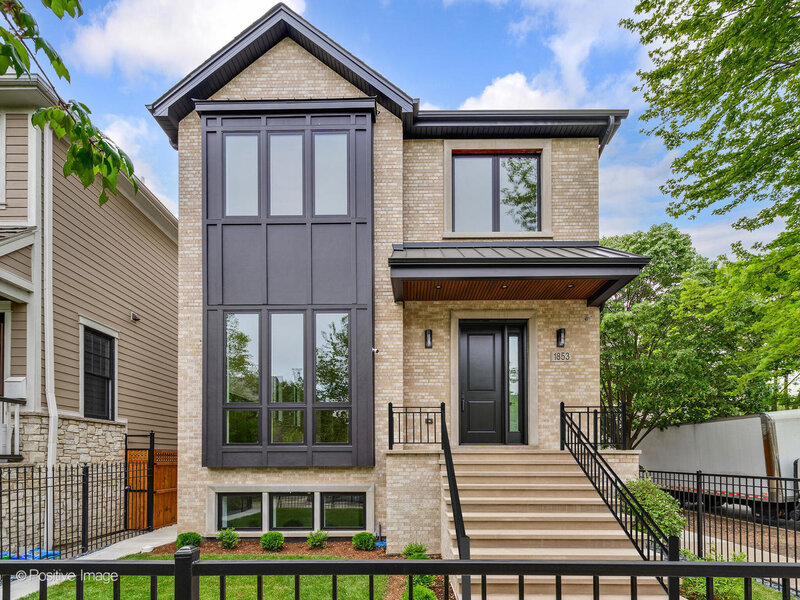 2429 N Rockwell Street Chicago IL 60647