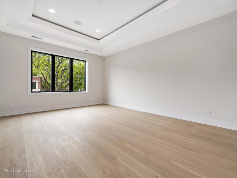 2429 N Rockwell Street Chicago IL 60647