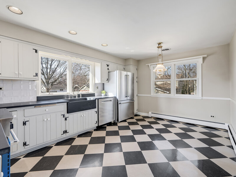 4816 Linscott Avenue Downers Grove IL 60515