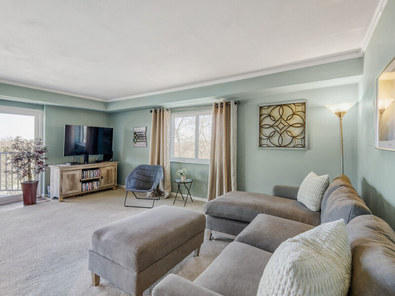 35 S Baybrook Drive Palatine IL 60074