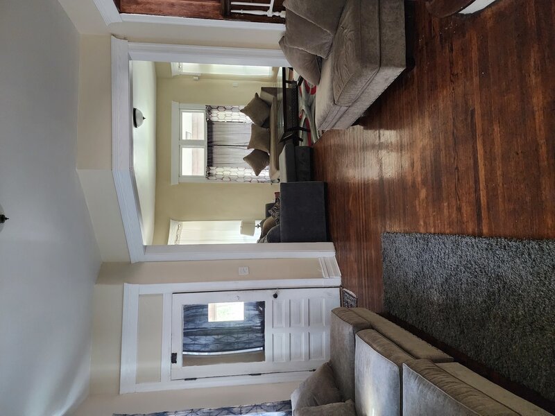 435 W Winneconna Parkway Chicago IL 60620