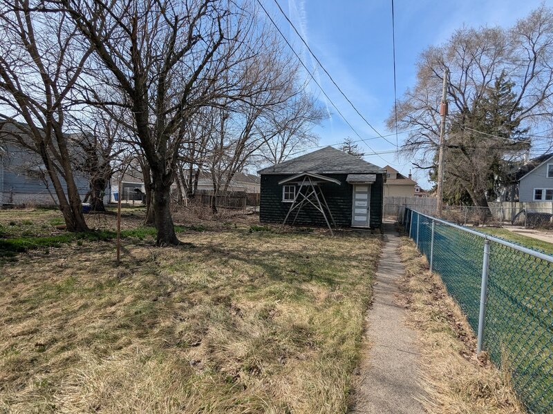 9328 S Kimbark Avenue Chicago IL 60619