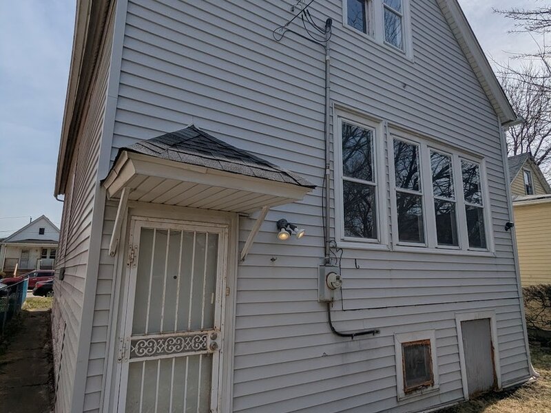 9328 S Kimbark Avenue Chicago IL 60619