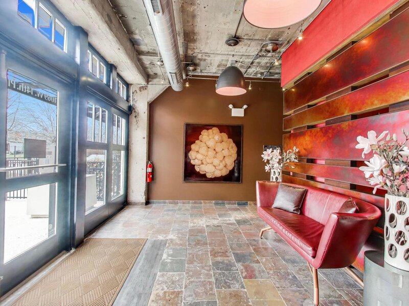 1069 W 14th Place Chicago IL 60608