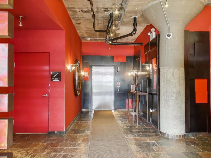 1069 W 14th Place Chicago IL 60608