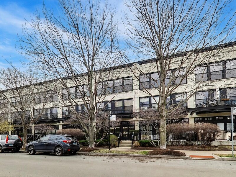 1069 W 14th Place Chicago IL 60608