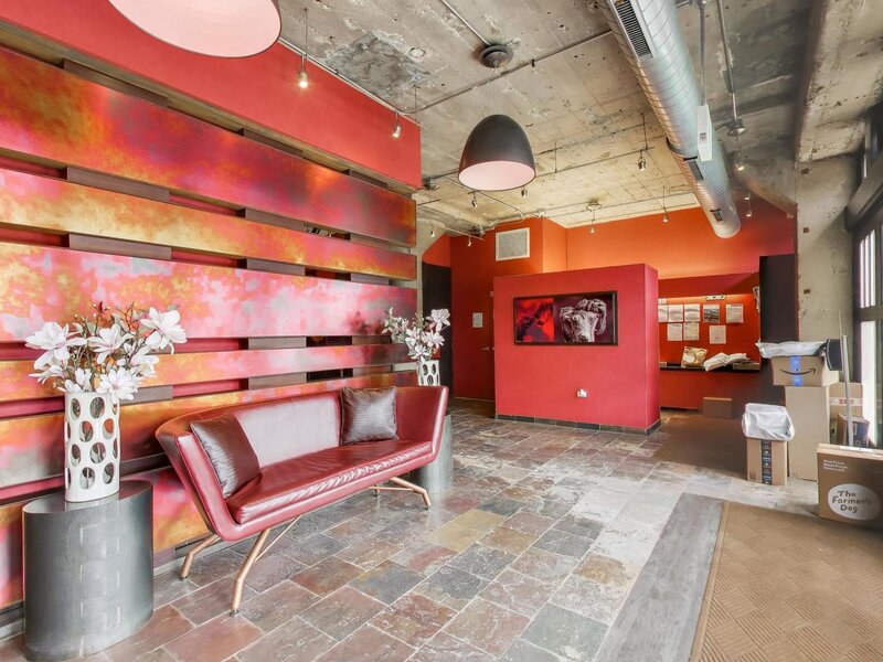1069 W 14th Place Chicago IL 60608