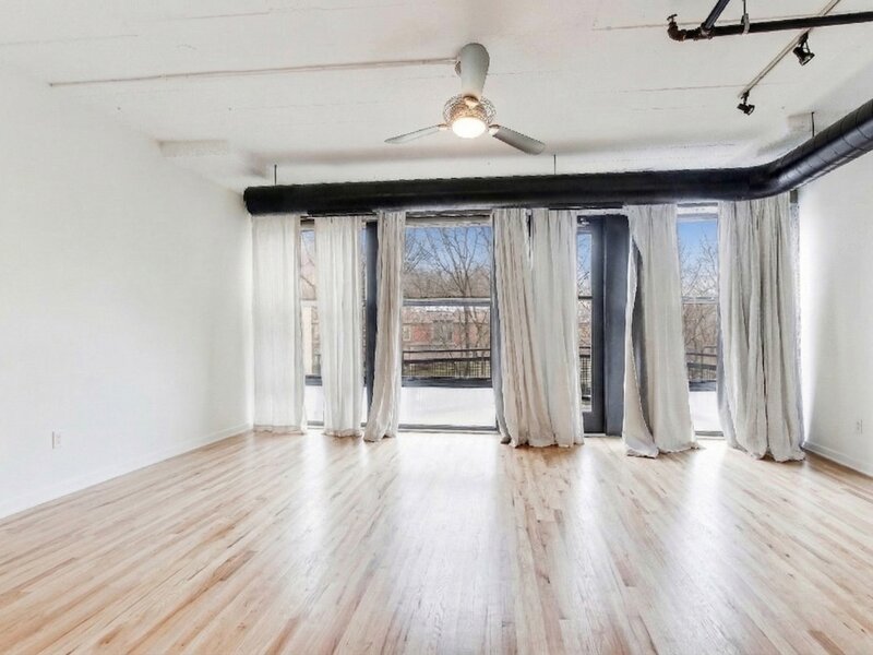 1069 W 14th Place Chicago IL 60608