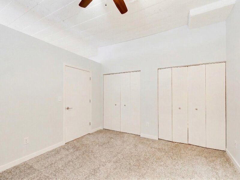 1069 W 14th Place Chicago IL 60608