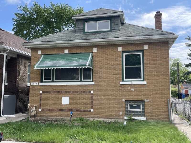 9141 S Colfax Avenue Chicago IL 60617