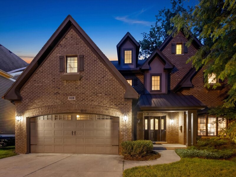 639 N Wright Street Naperville IL 60563