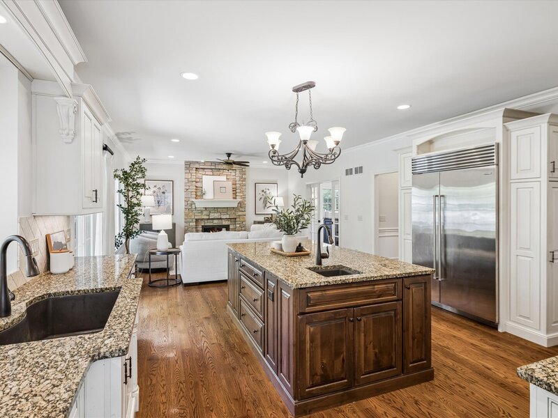 639 N Wright Street Naperville IL 60563