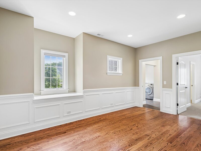 639 N Wright Street Naperville IL 60563