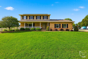 Photo of 417 N Thames Court Bourbonnais IL 60914