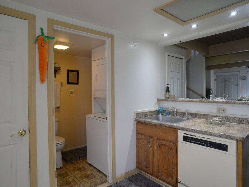 375 Meadow Green Lane Round Lake Beach IL 60073