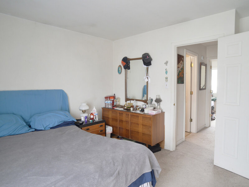 375 Meadow Green Lane Round Lake Beach IL 60073