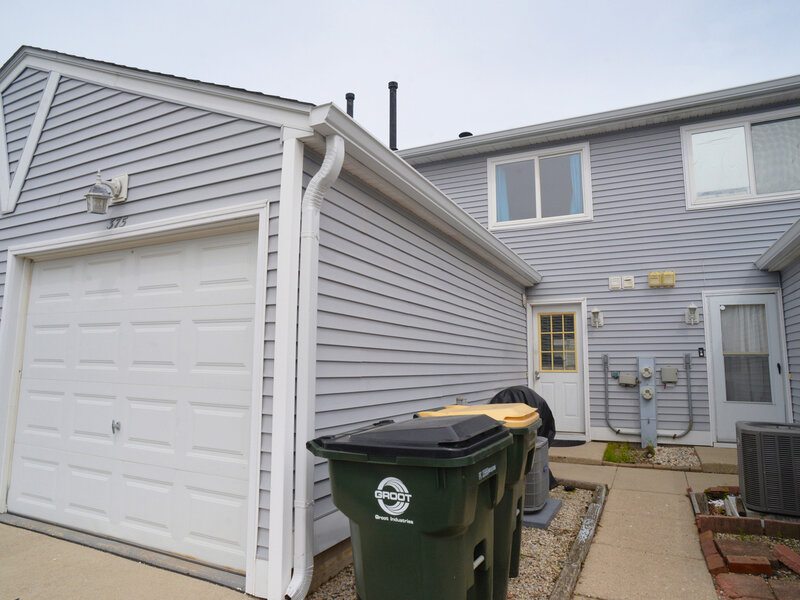 375 Meadow Green Lane Round Lake Beach IL 60073