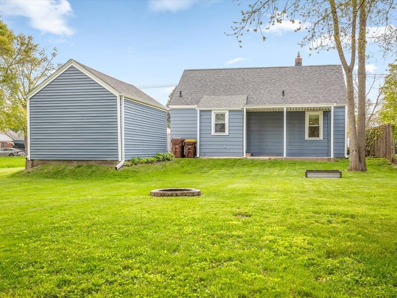 5417 Hollis Avenue Loves Park IL 61111