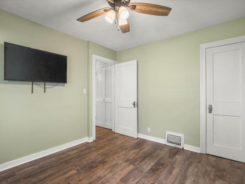 5417 Hollis Avenue Loves Park IL 61111