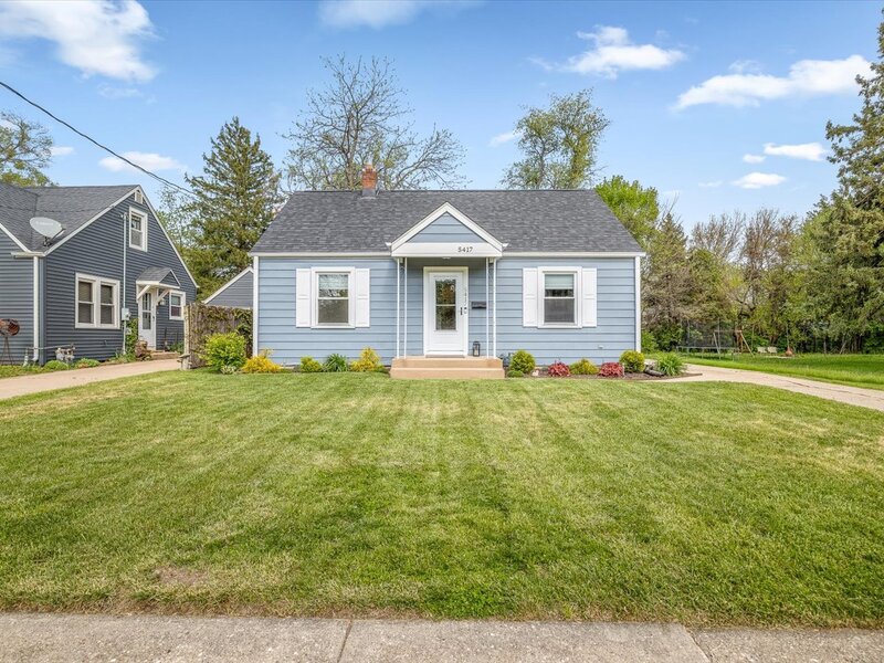 5417 Hollis Avenue Loves Park IL 61111