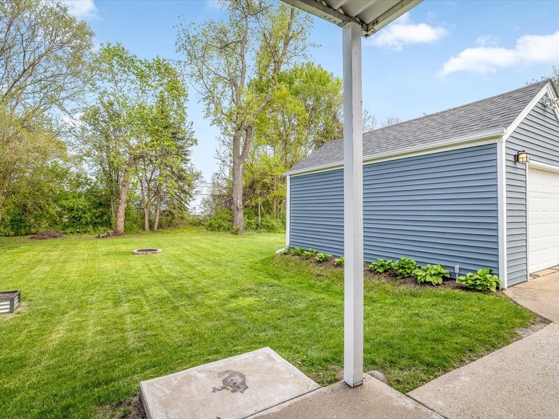 5417 Hollis Avenue Loves Park IL 61111