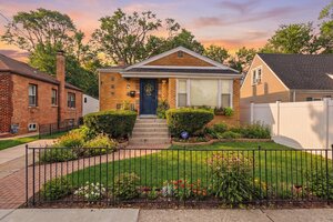 Photo of 14111 S State Street Riverdale IL 60827
