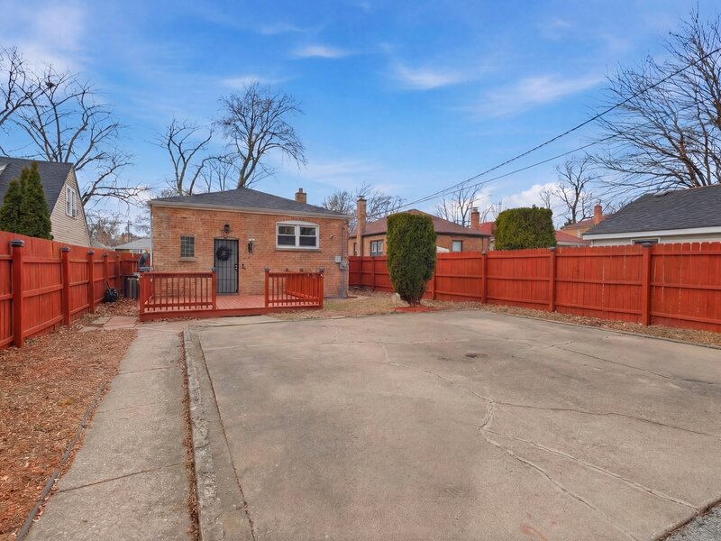 14111 S State Street Riverdale IL 60827