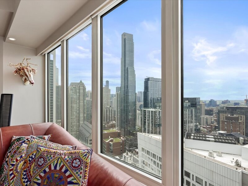 57 E Delaware Place Chicago IL 60611