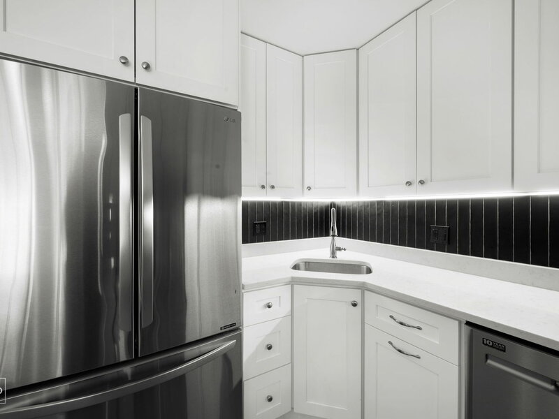 3325 N Lincoln Avenue Chicago IL 60657