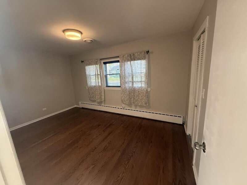 21990 W 6th Street Lake Villa IL 60046