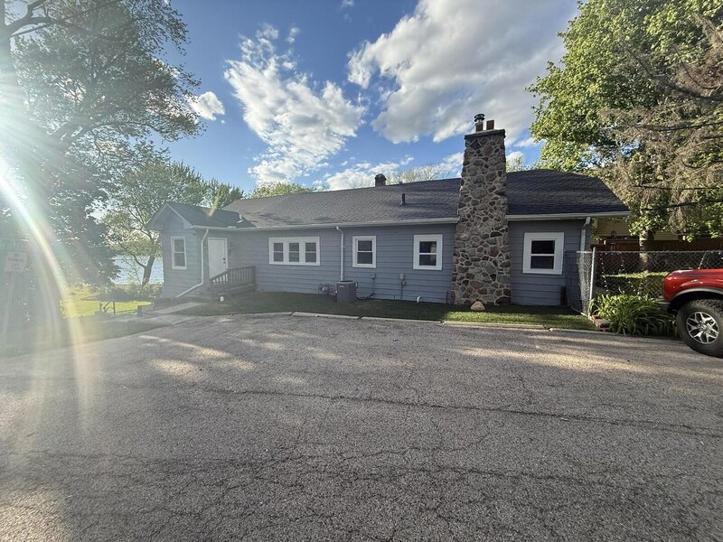 21990 W 6th Street Lake Villa IL 60046