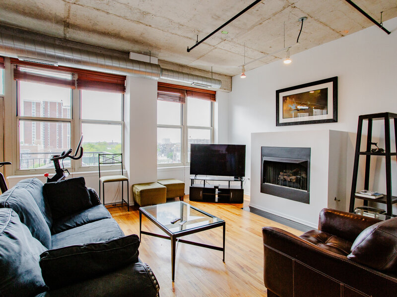 6 S Laflin Street Chicago IL 60607