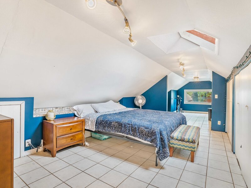 2345 Harvey Avenue Berwyn IL 60402