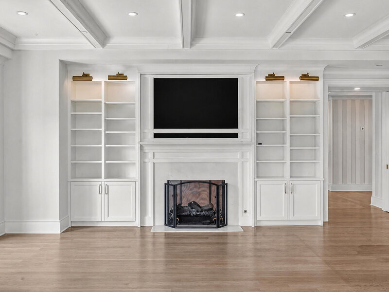 727 N Mckinley Road Lake Forest IL 60045