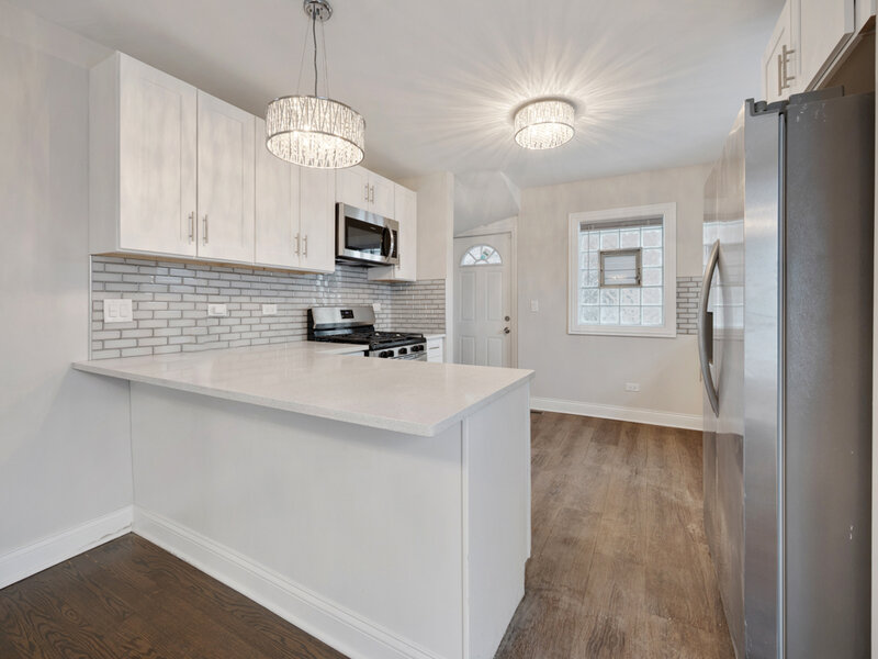 8435 S Cregier Avenue Chicago IL 60617