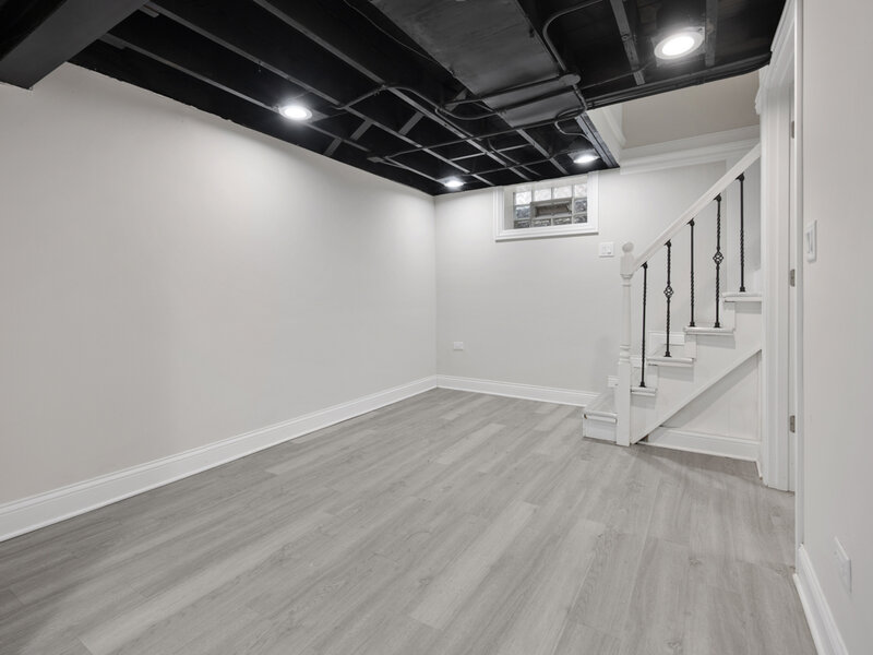 8435 S Cregier Avenue Chicago IL 60617
