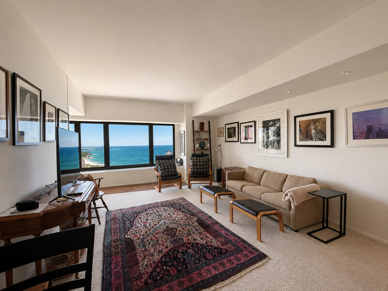 175 E Delaware Place Chicago IL 60611
