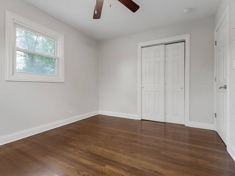 16329 Hermitage Avenue Markham IL 60428